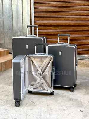 Travelling Bags (Big Size Only )