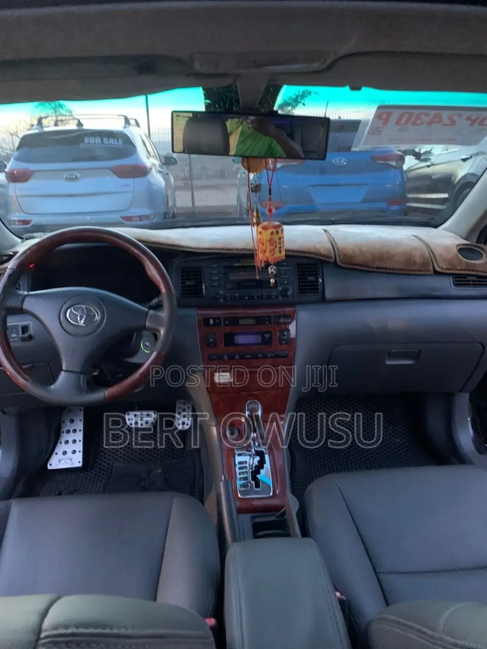 Toyota Corolla 2010 Black