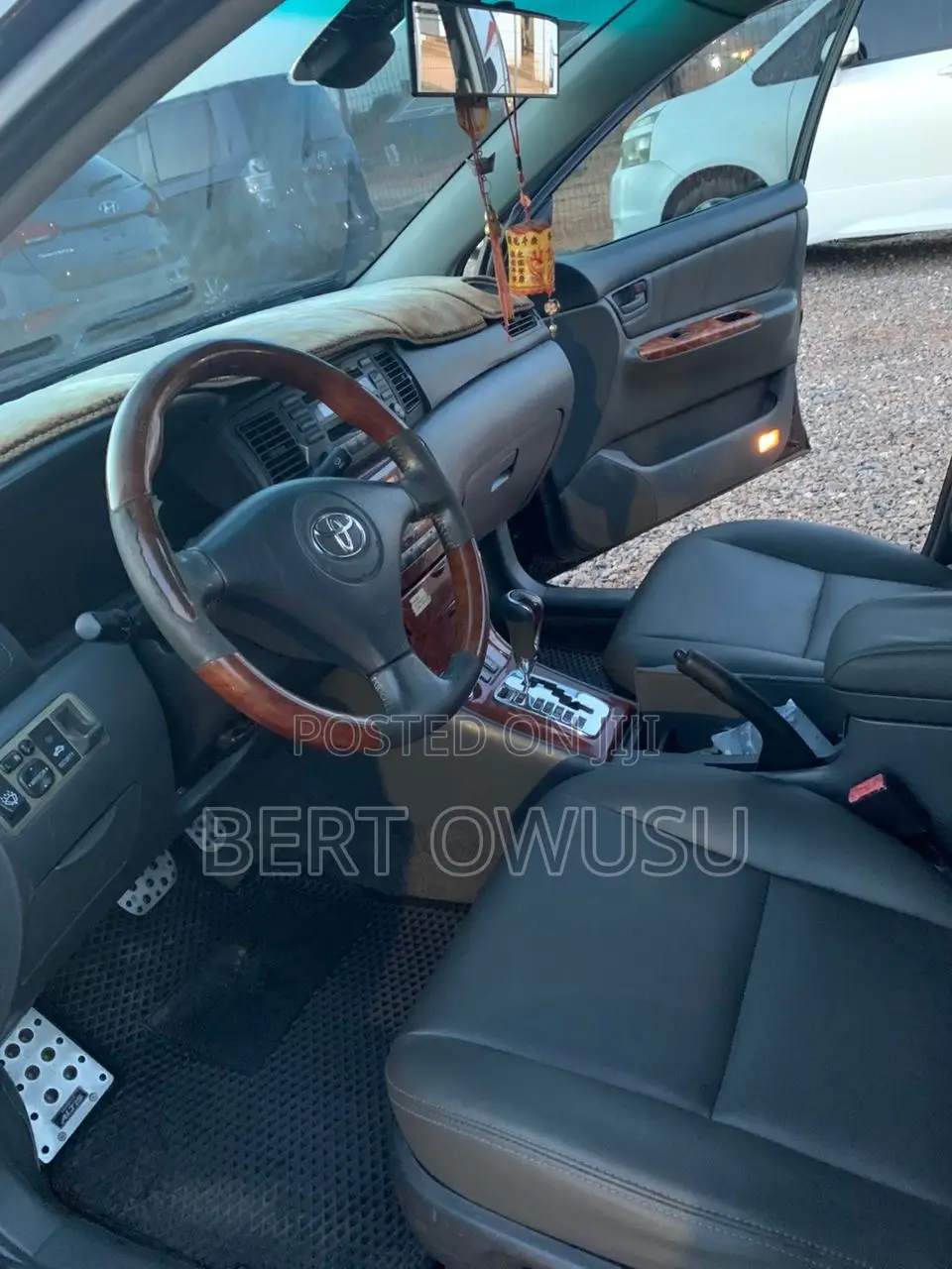 Toyota Corolla 2010 Black