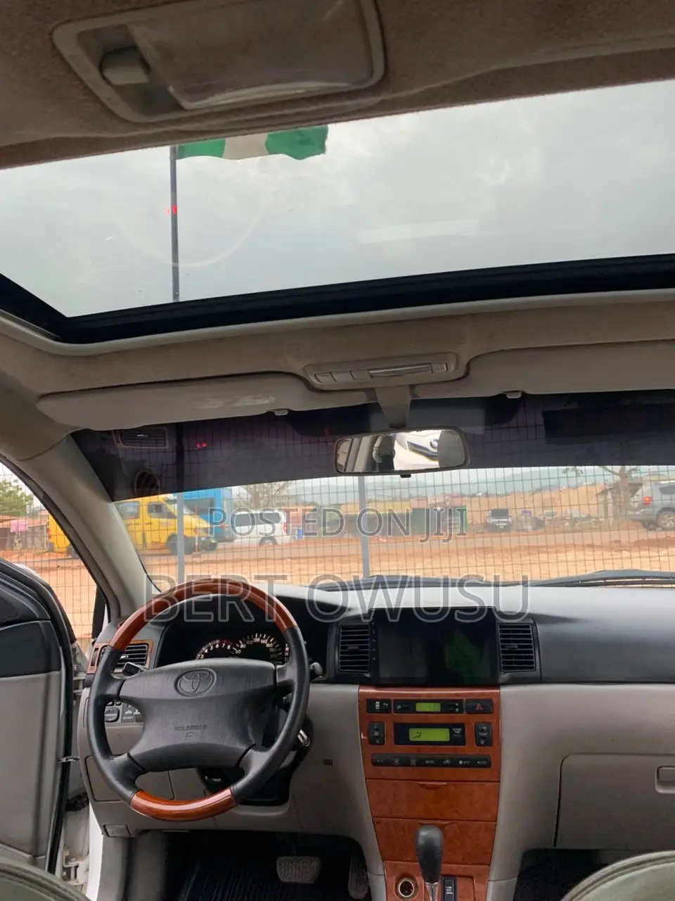 Toyota Corolla 2010 White