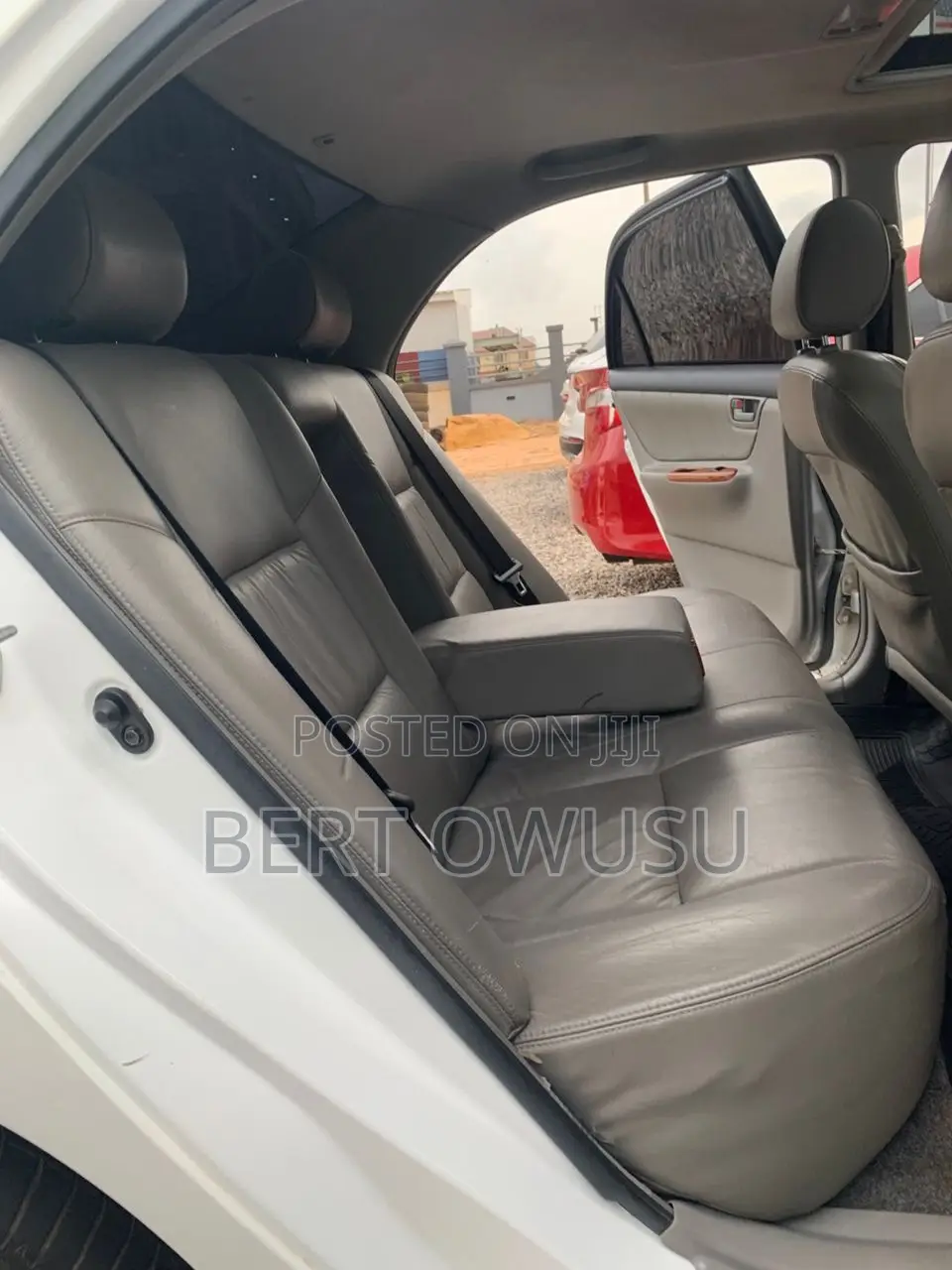 Toyota Corolla 2010 White