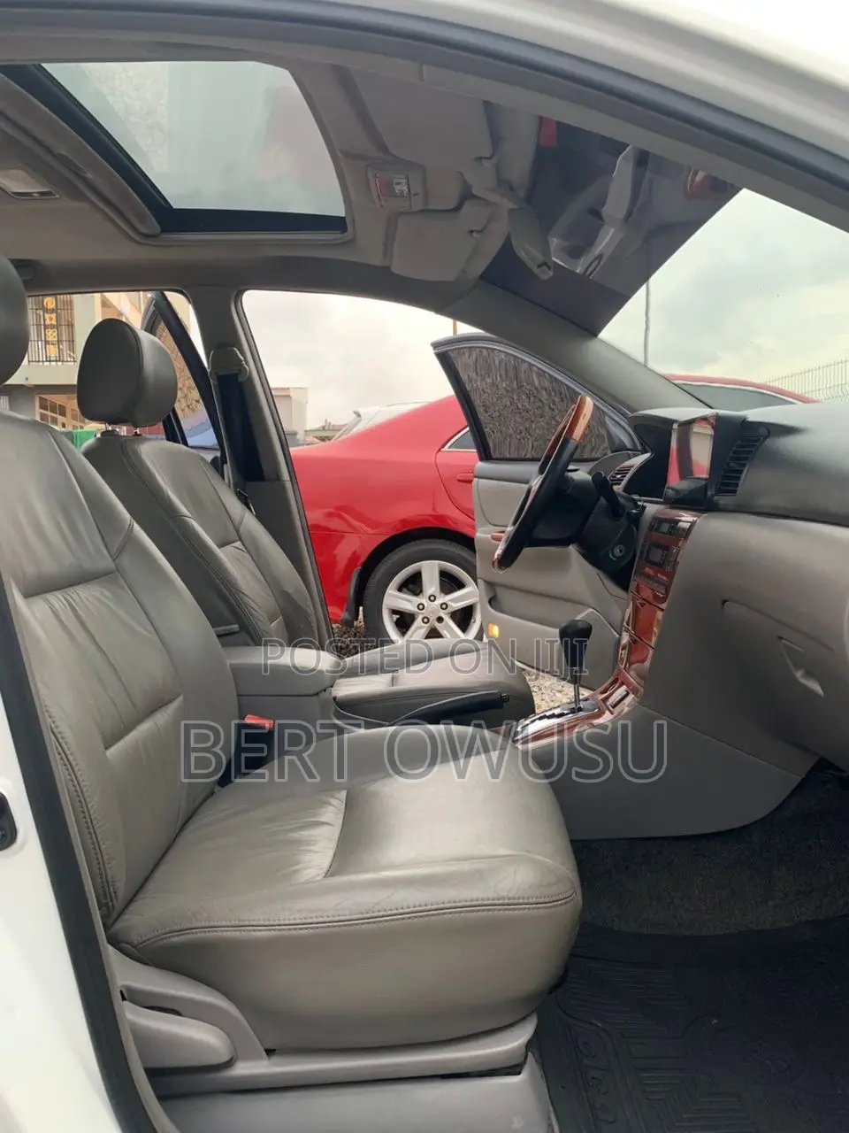 Toyota Corolla 2010 White