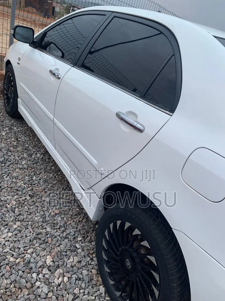 Toyota Corolla 2010 White