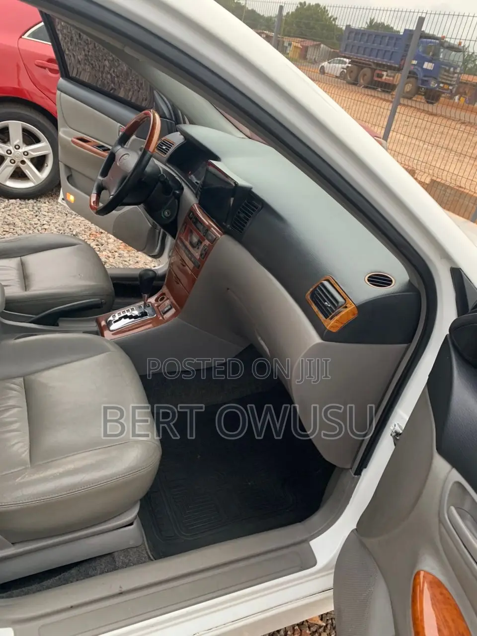 Toyota Corolla 2010 White