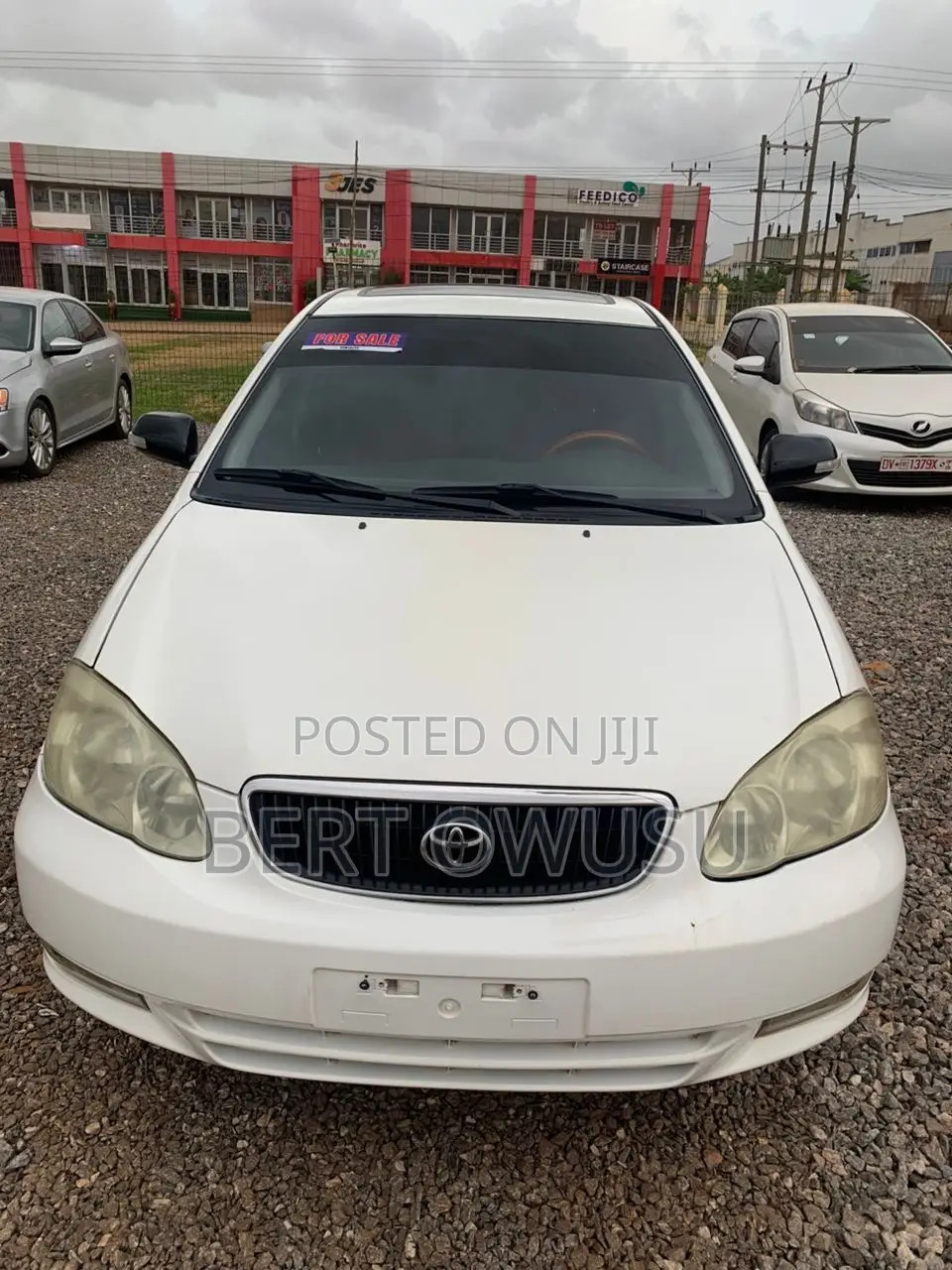 Toyota Corolla 2010 White