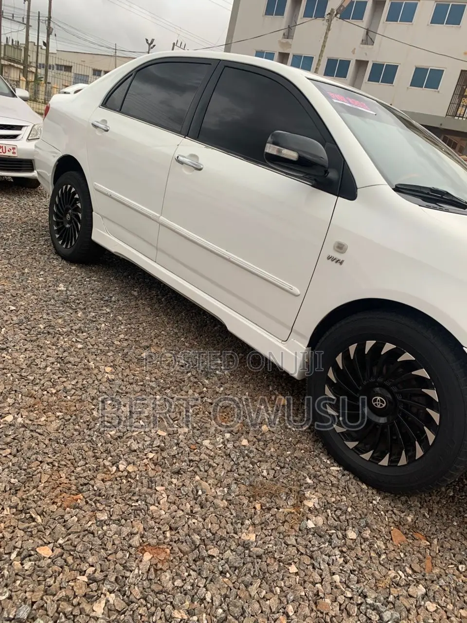 Toyota Corolla 2010 White