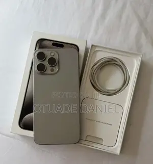 Apple iPhone 15 Pro Max 256 GB Silver