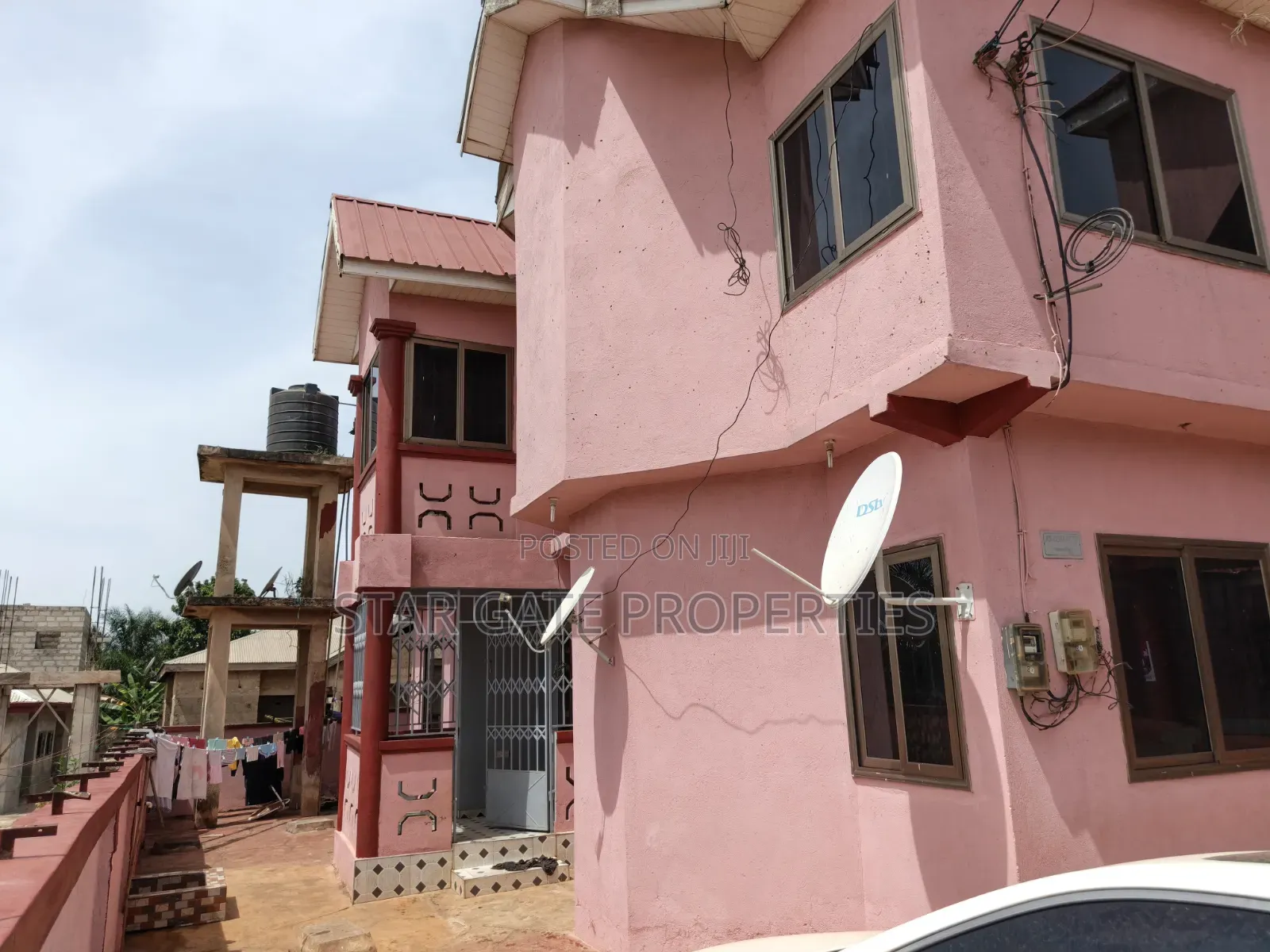 8bdrm House in Kronum Bonsie, Kumasi Metropolitan for sale