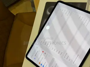 Apple iPad Pro 13 (2025) 256 GB Gray
