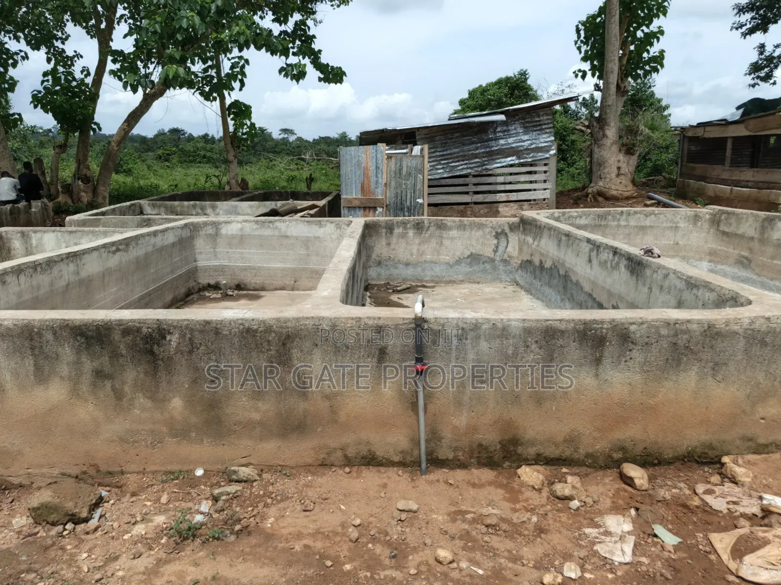 Fish Farm for Sale at Nyinahin ( Abuakwa/ Bibiani Road)