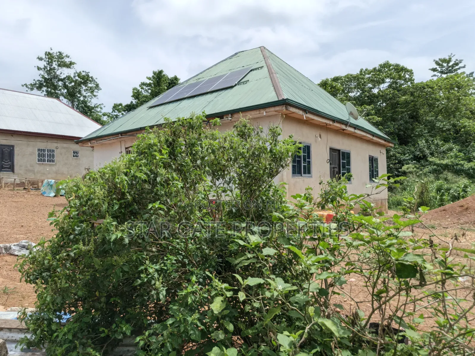 Fish Farm for Sale at Nyinahin ( Abuakwa/ Bibiani Road)