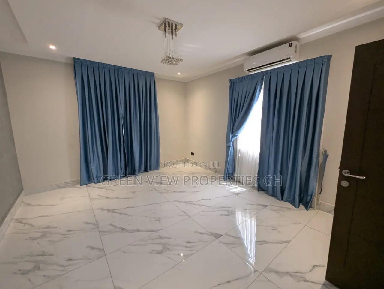 3bdrm Duplex in Airport Residential Area for rent