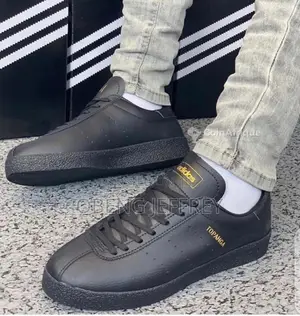 Original Adidas Topanga All Black