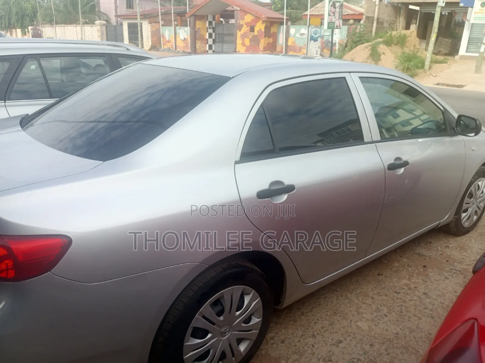 Toyota Corolla Base 4dr Sedan (1.8L 4cyl 5M) 2009 Silver