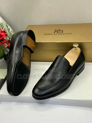Roberto Guerrini Black Leather Loafers