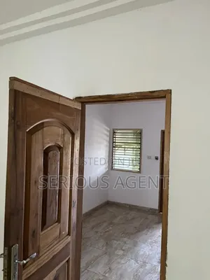 1bdrm Apartment in Lomnava, Last Stop for rent