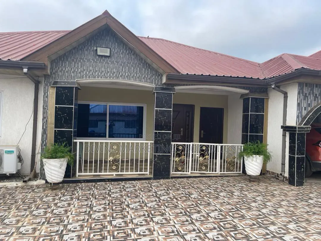 4bdrm House in Acp Franco Estates, Pokuase for sale