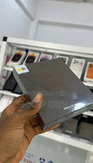 New Samsung Galaxy Z Fold 5 256 GB Black