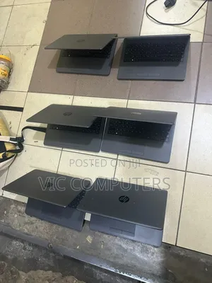Laptop HP 245 G4 8GB AMD SSD 256GB
