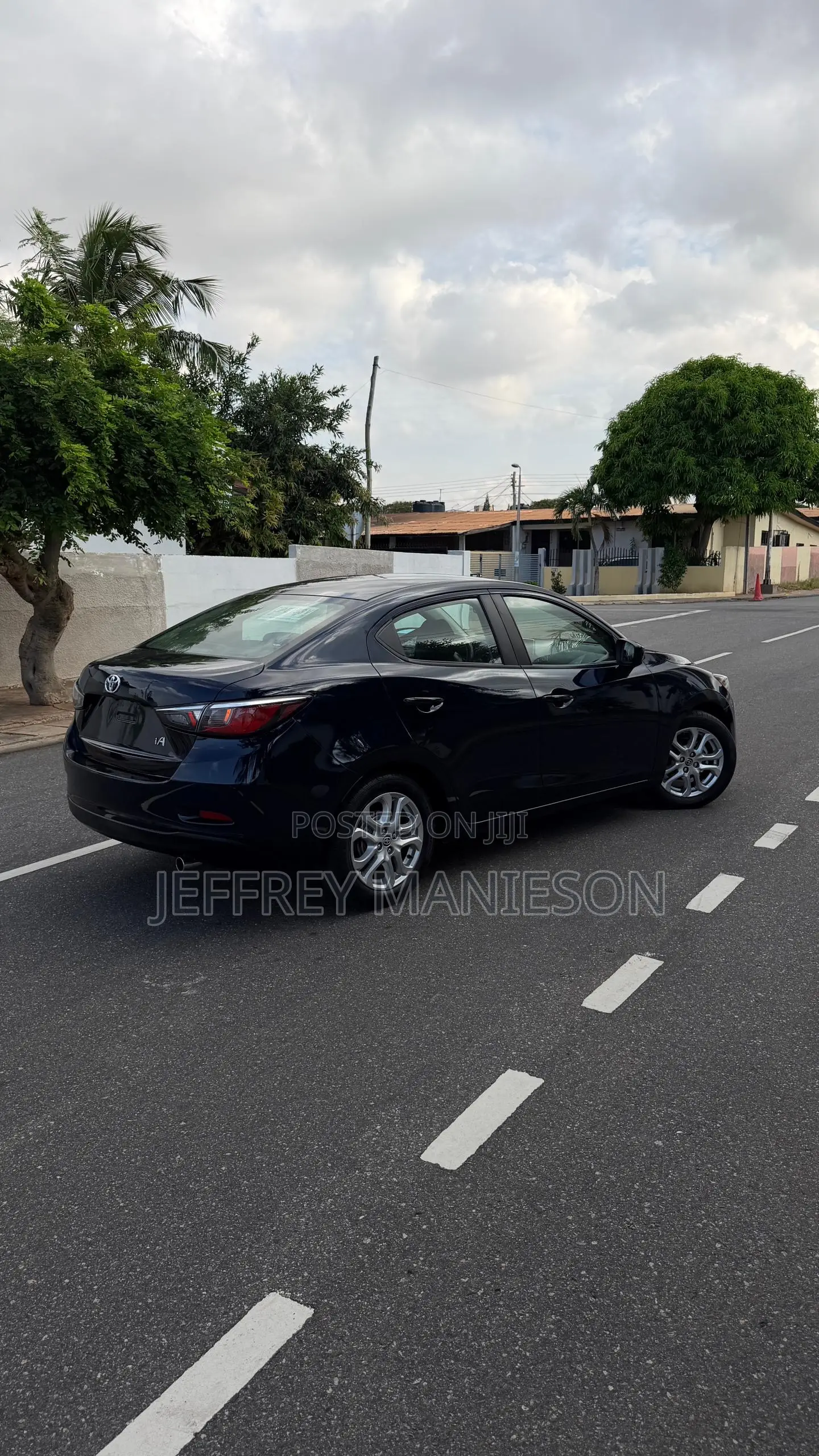 Toyota Yaris iA 1.5 FWD 2016 Blue