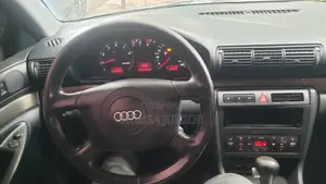 Audi A4 1.8 T 2003 Green