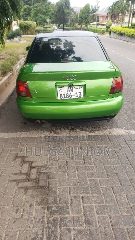 Audi A4 1.8 T 2003 Green
