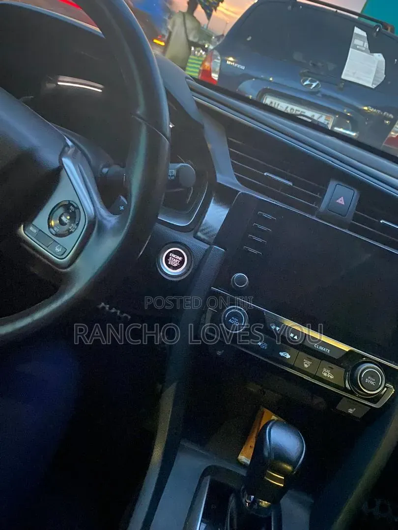 Honda Civic Sport Hatchback 2019 Blue
