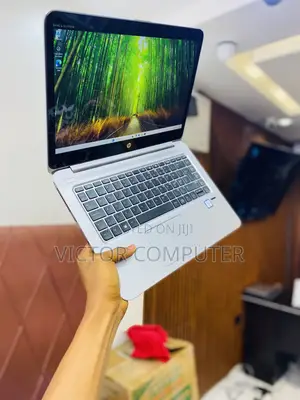 Laptop HP EliteBook 1040 G3 16GB Intel Core i5 SSD 256GB