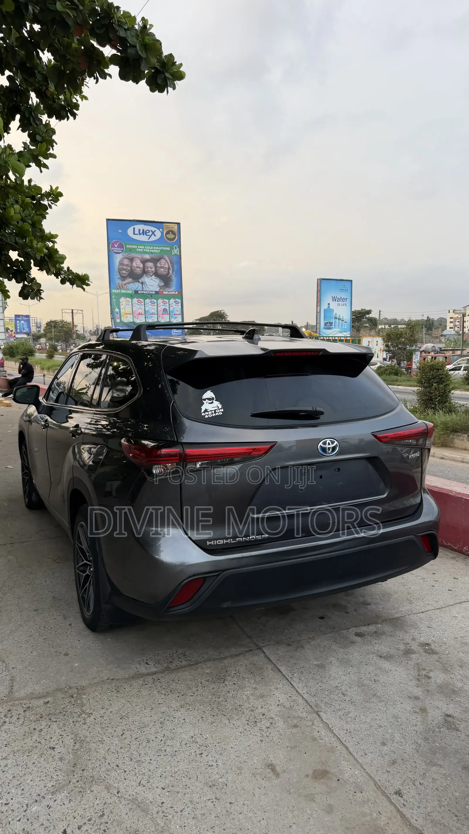 Toyota Highlander Limited 2022 Gray
