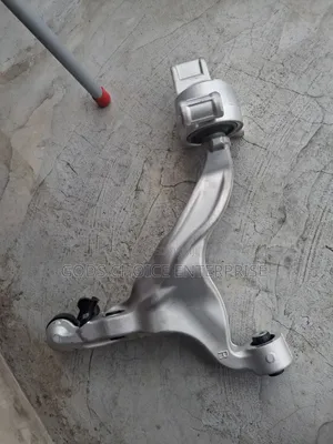 Control Arm/Lower Arm Infiniti Q50/Q60 2017-2020 Aluminium