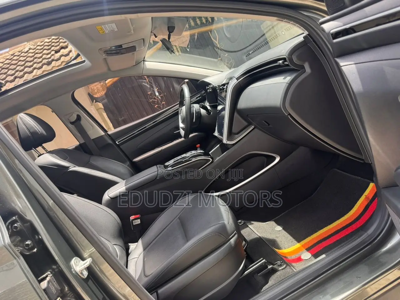 Hyundai Tucson Limited 2022 Gray