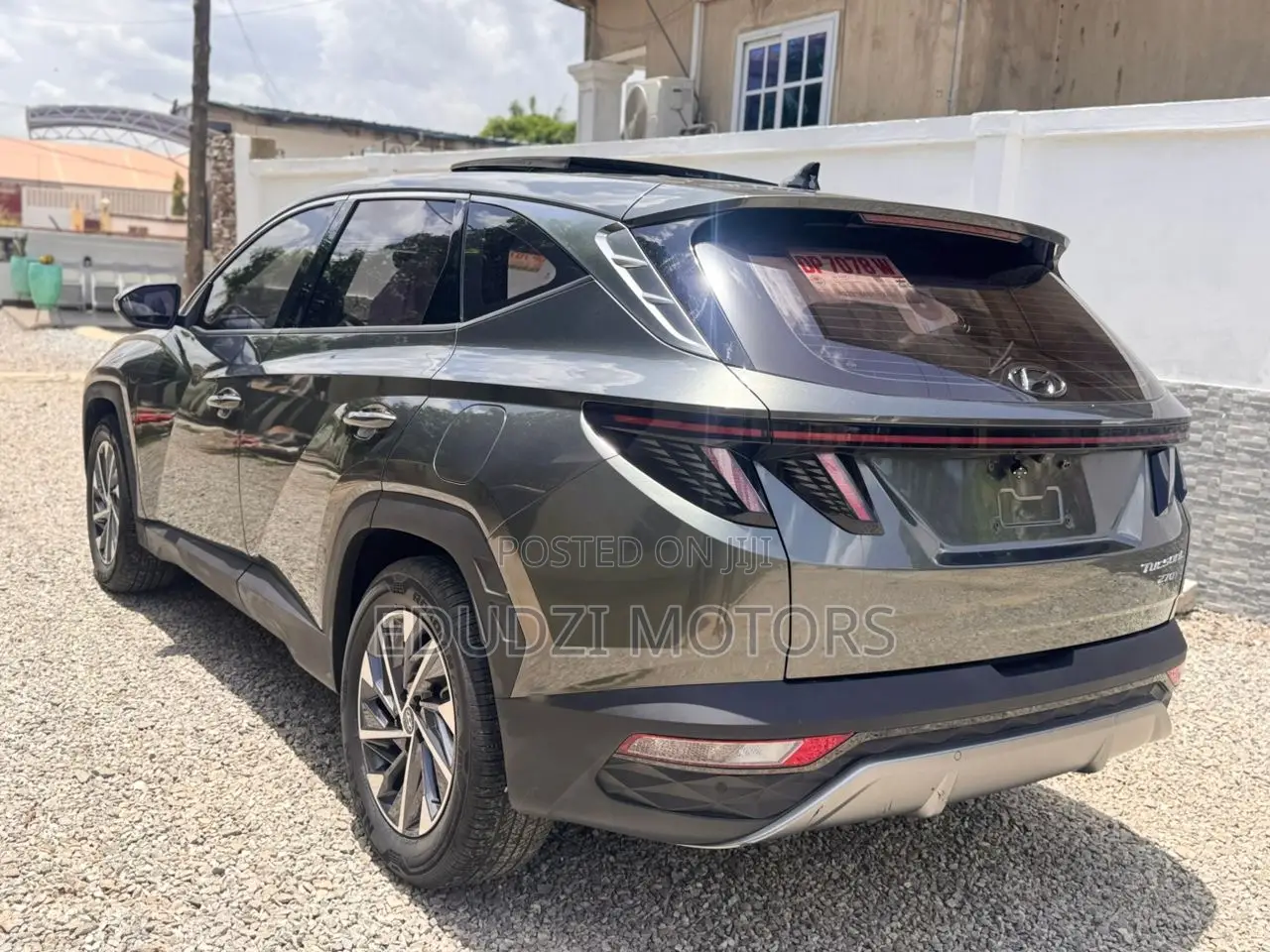 Hyundai Tucson Limited 2022 Gray