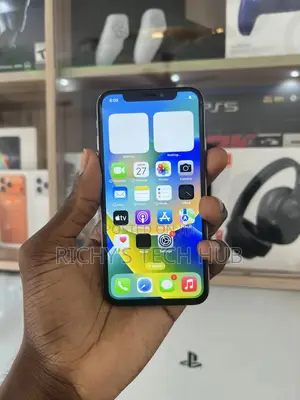 Apple iPhone X 64 GB White