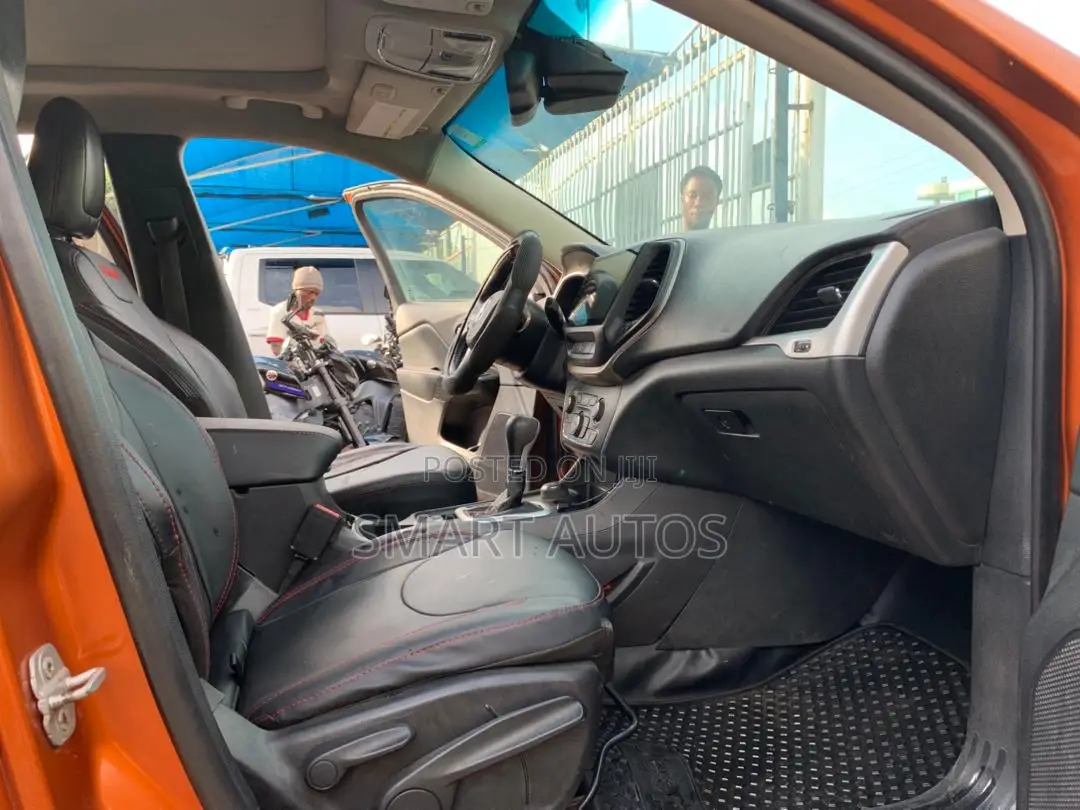 Jeep Cherokee Trailhawk 4x4 2017 Orange