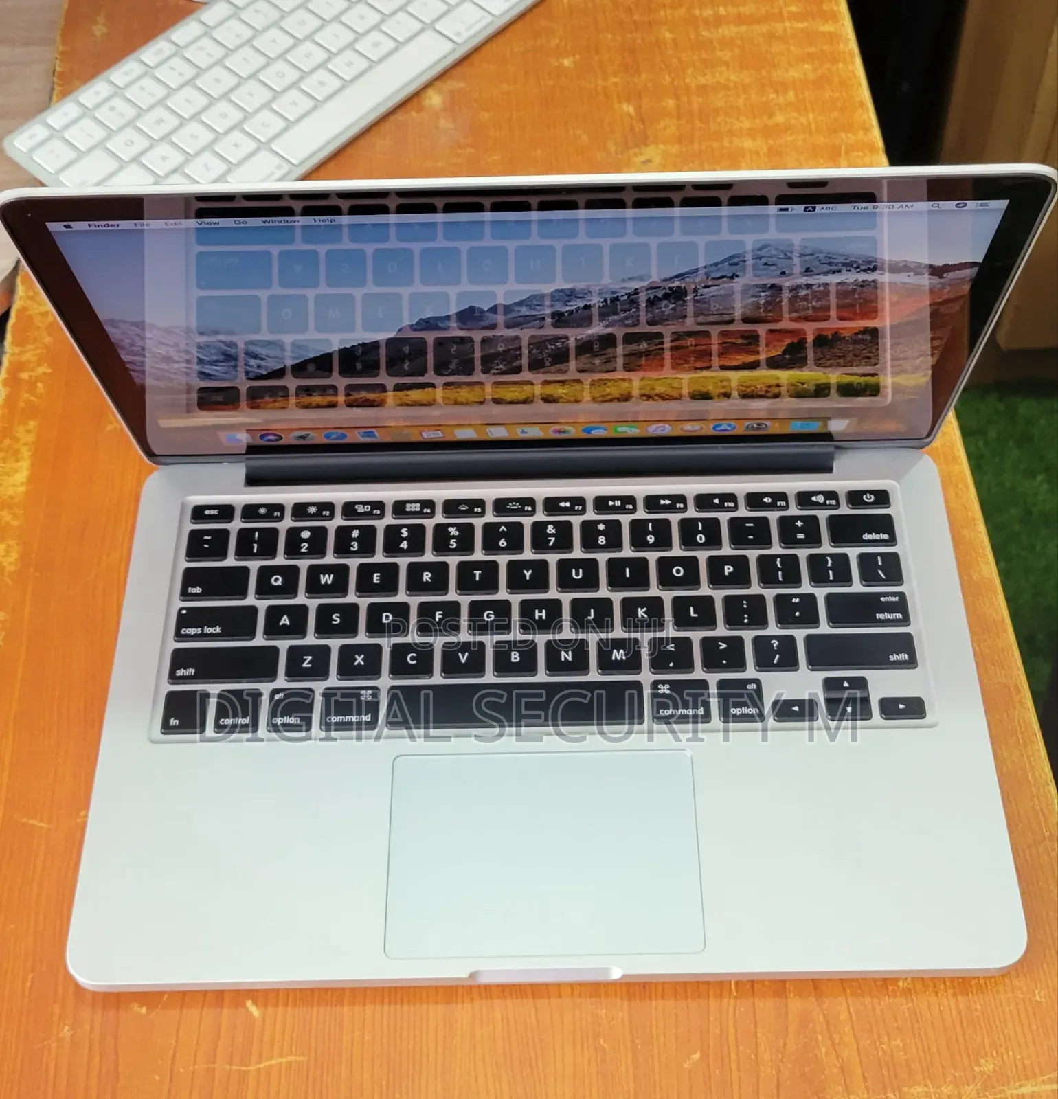 Laptop Apple MacBook 2012 8GB Intel Core i7 SSD 256GB