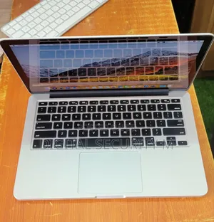 Laptop Apple MacBook 2012 8GB Intel Core i7 SSD 256GB