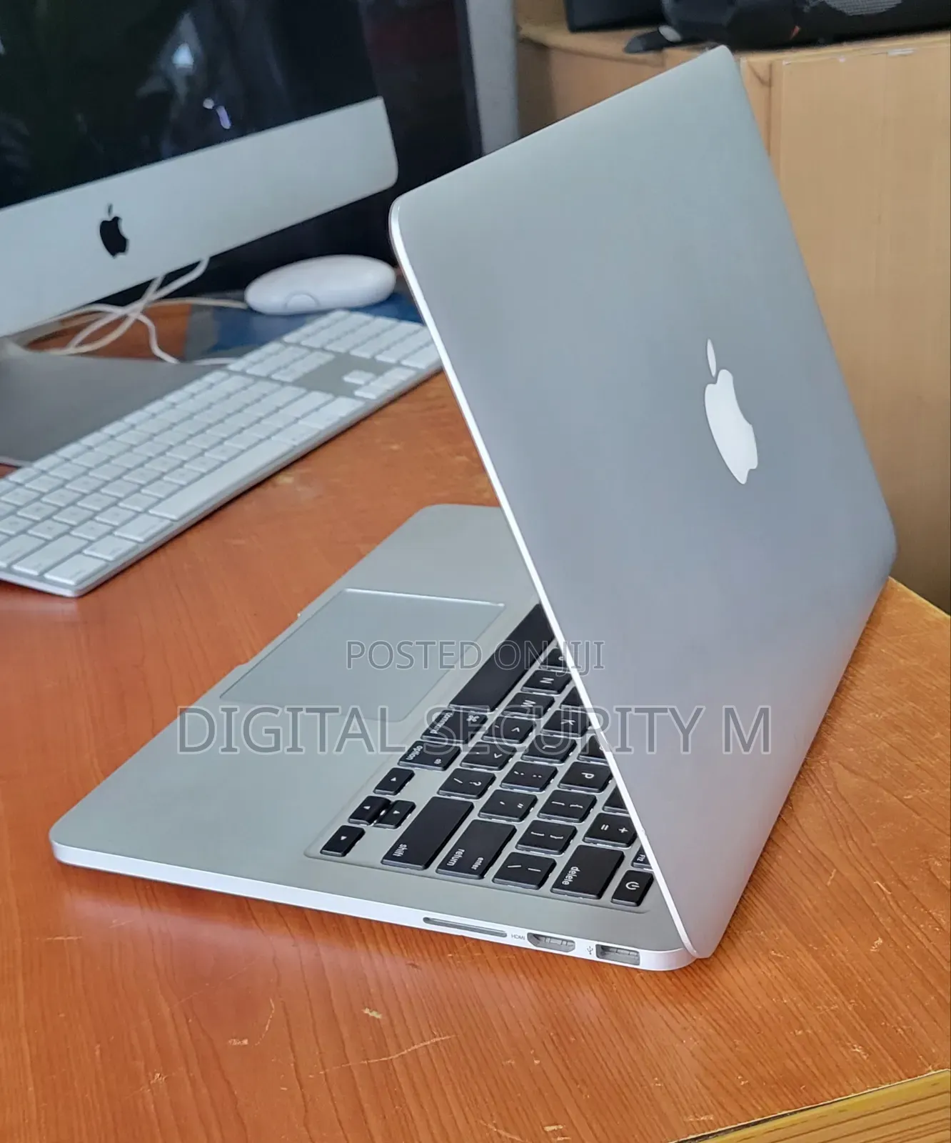 Laptop Apple MacBook 2012 8GB Intel Core i7 SSD 256GB