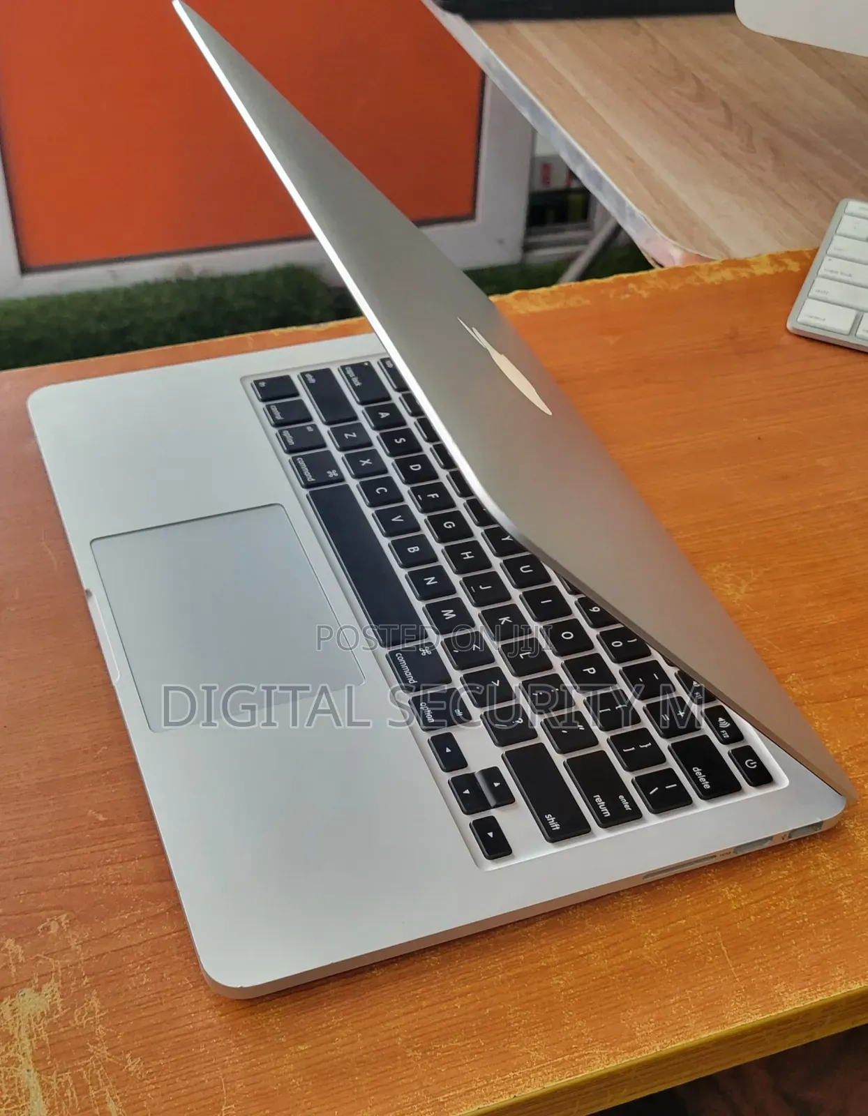 Laptop Apple MacBook 2012 8GB Intel Core i7 SSD 256GB