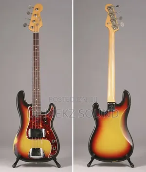 4 Strings Bass Guitar
