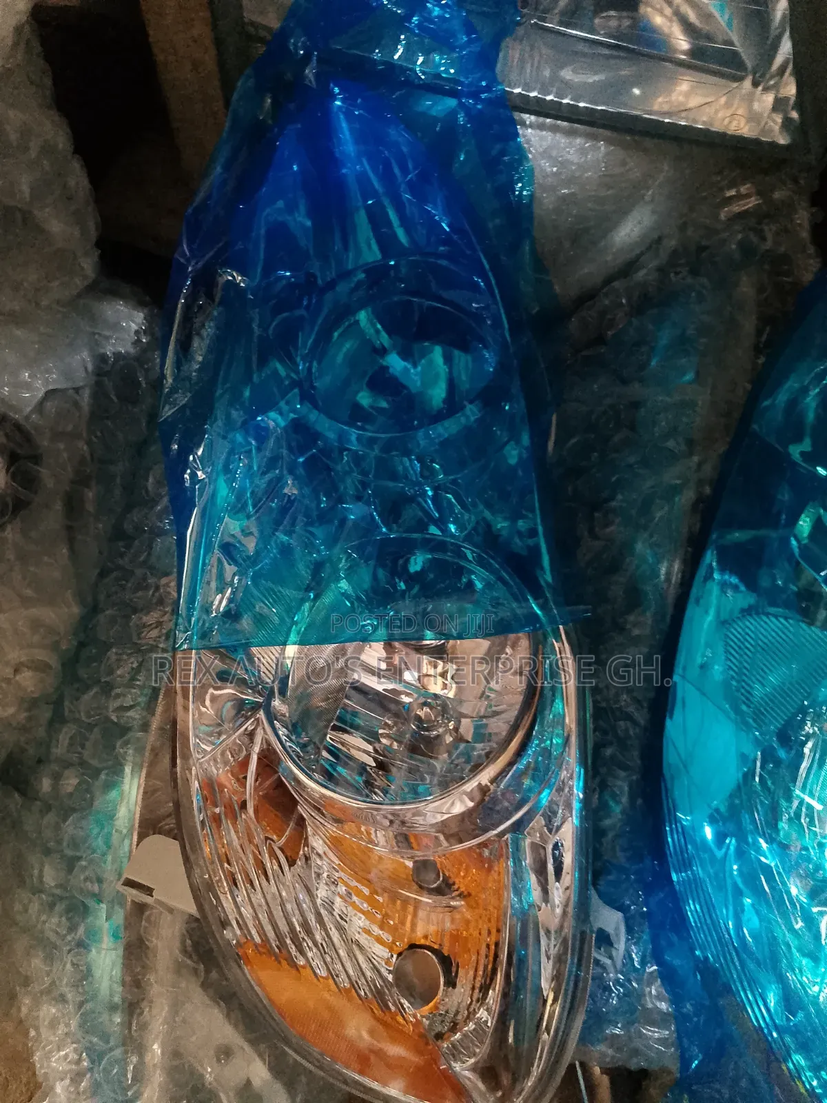 Toyota Corolla Headlight Light 2005 Pair