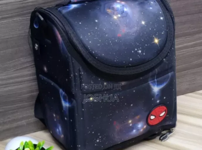 Kids’ Galaxy Superhero Insulated Lunch Bags – Durable Stylish