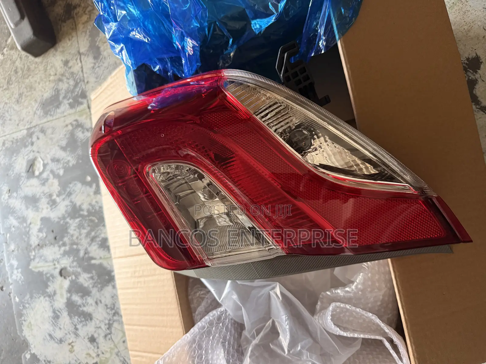 Toyota Vitz 2016-2018 Tail Light