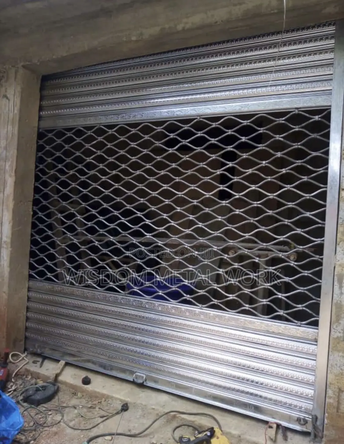 Roller Shutter ( Rolling Installation)