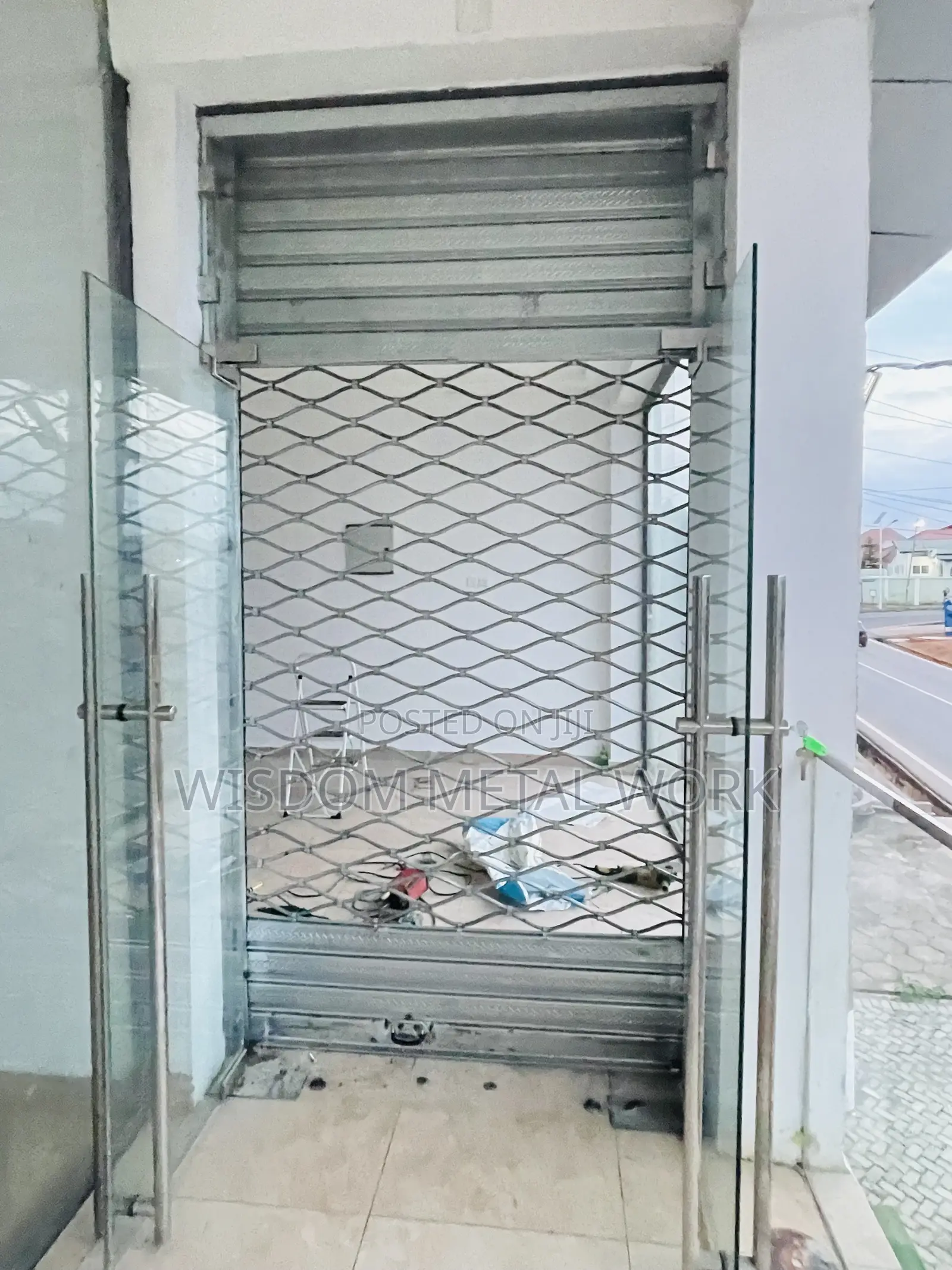 Roller Shutter ( Rolling Installation)