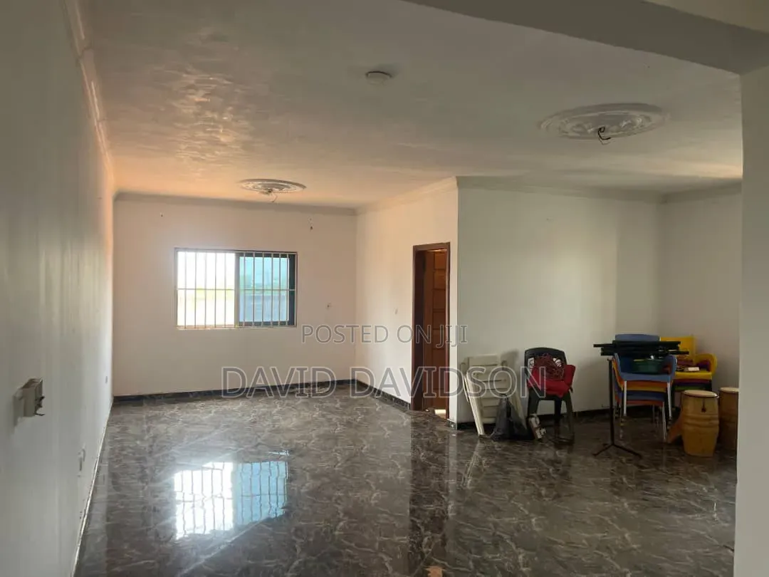4bdrm House in 4 Bedroom House, Tema Metropolitan for sale
