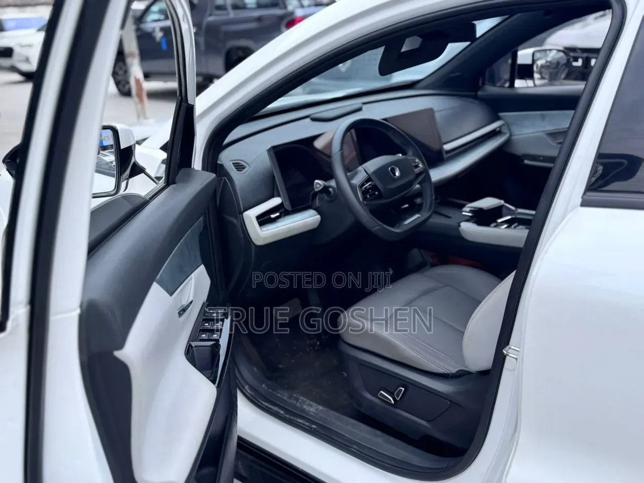 Changan UNI-T 1.5 FWD 2023 White