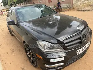 Mercedes-Benz C250 2013 Black