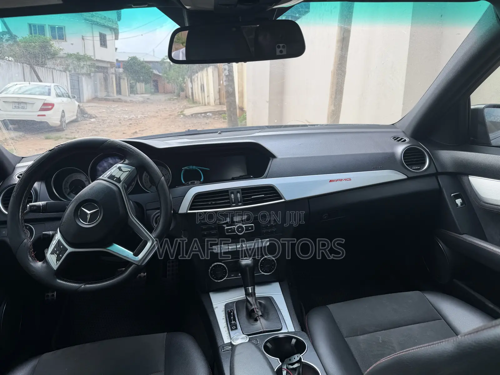 Mercedes-Benz C250 2013 Black