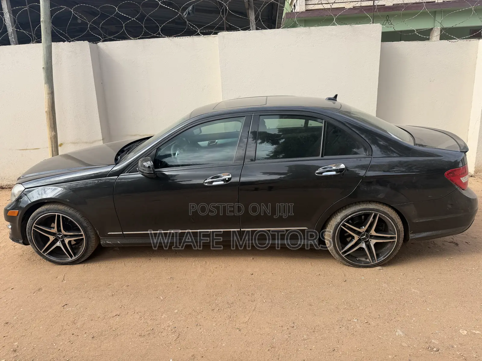 Mercedes-Benz C250 2013 Black