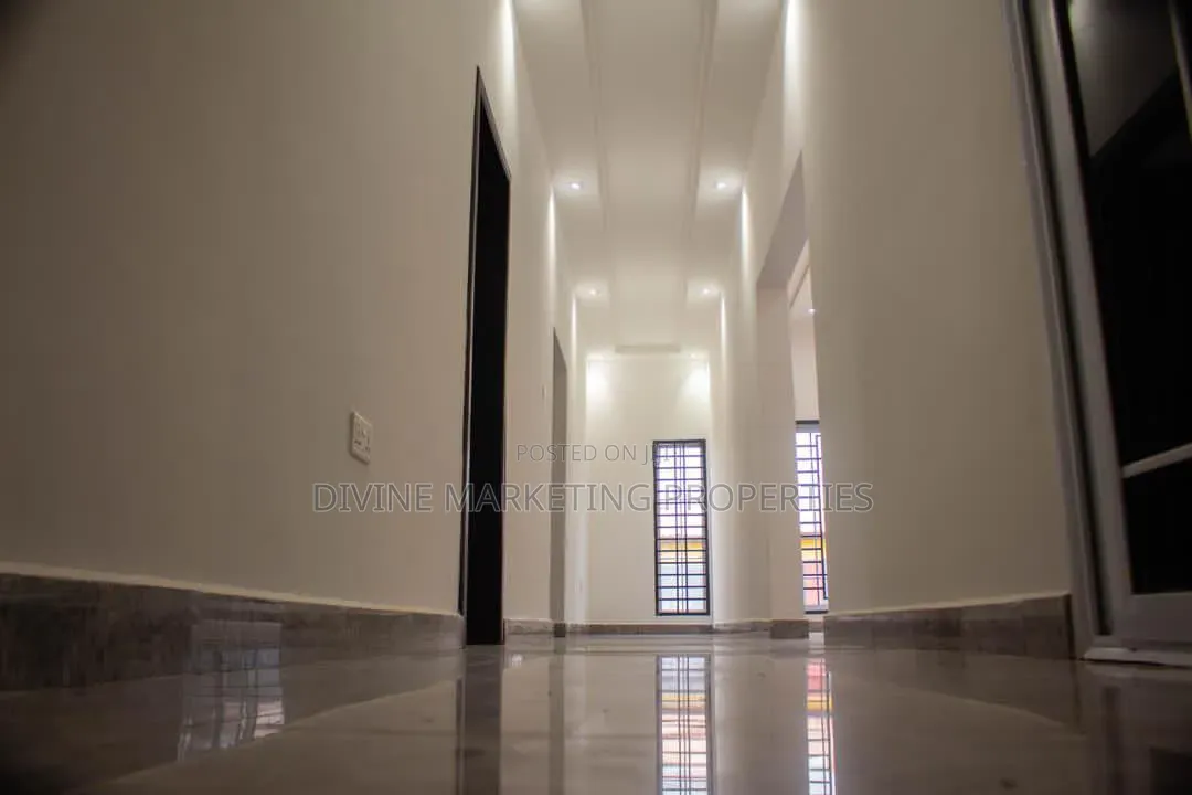 3bdrm House in Sarpeiman, Amasaman for sale